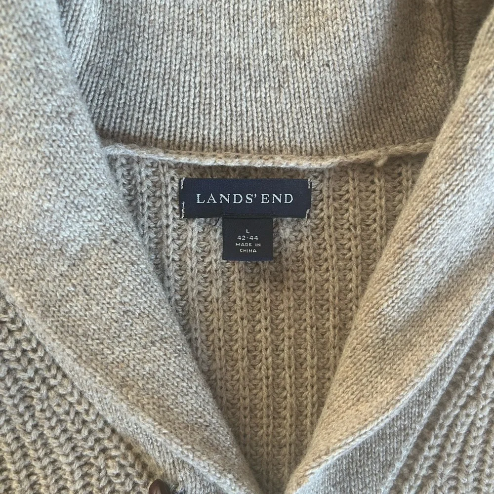 Land’s End Lambswool cardigan - Picture 2 of 4